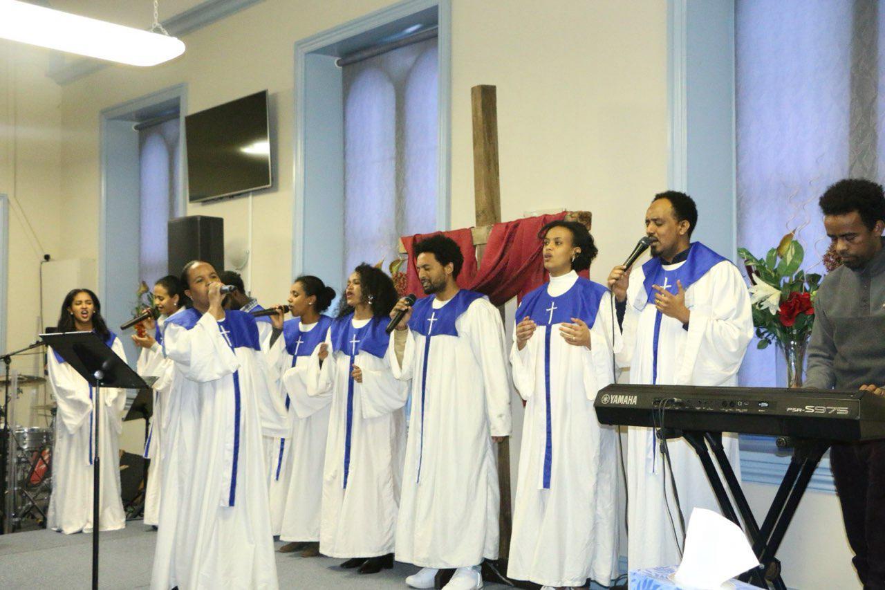 Eritrean choir in choir robes